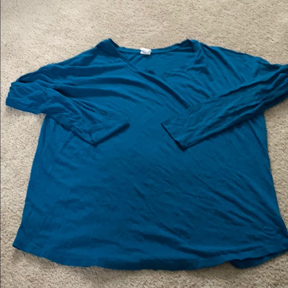 VS Pink long sleeve tee